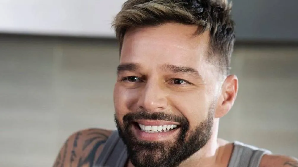 El Heraldo Tijuana El actor es conocido por su música y su influencia en la música latina.