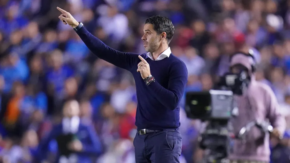 Fernando Gago, entrenador de Chivas