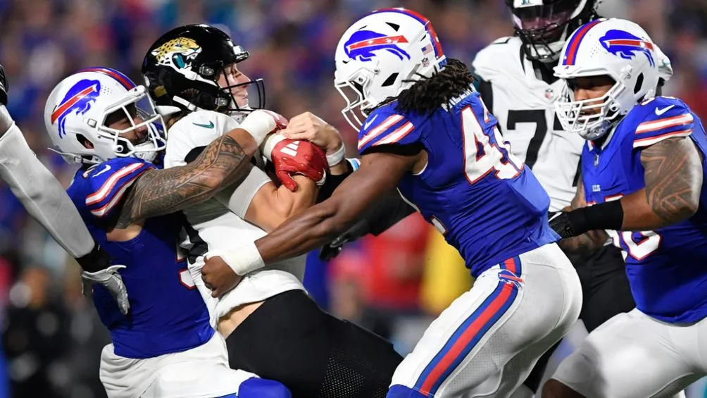 AP Trevor Lawrence fue capturado cinco veces