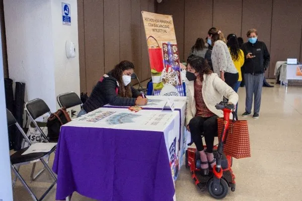 Universidad Anáhuac Las personas interesadas podrán solicitar sillas de ruedas gratis