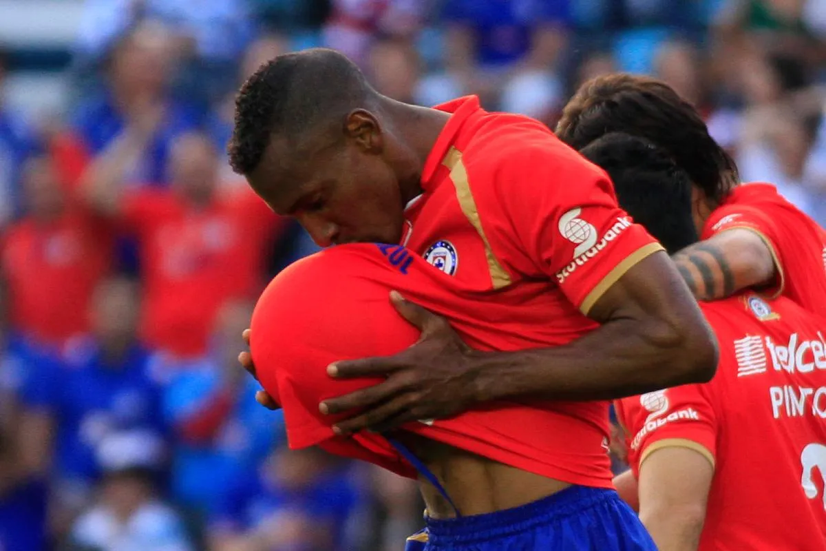 Ditta ha sido comparado con Perea, que fue ídolo en la Máquina