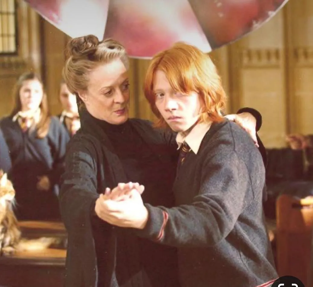 IG: @rupertgrint Rupert Grint dijo tener el corazón partido por la muerte de la artista.