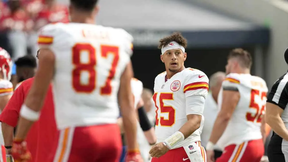 AP No convencen pero ganan