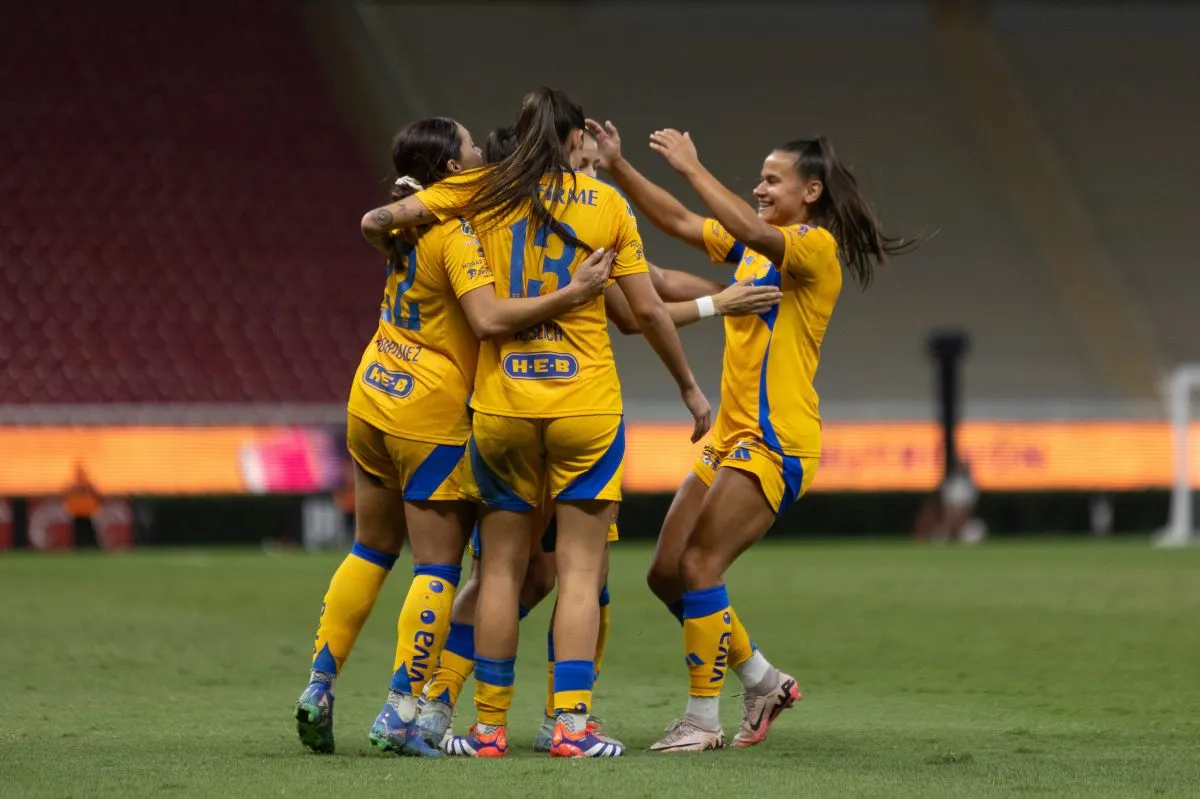 Festejo de las visitantes