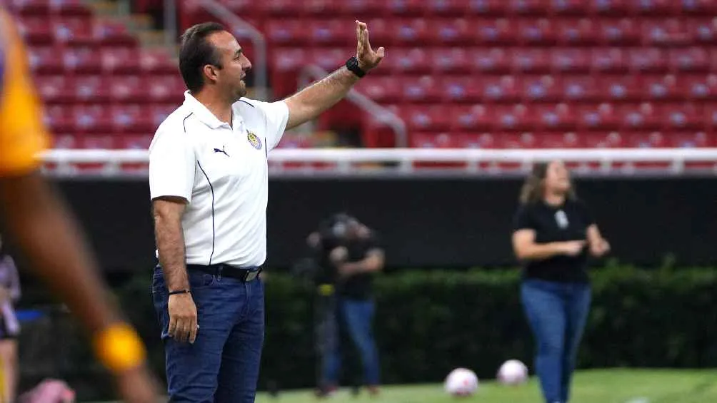 IMAGO7 Piden la salida del DT