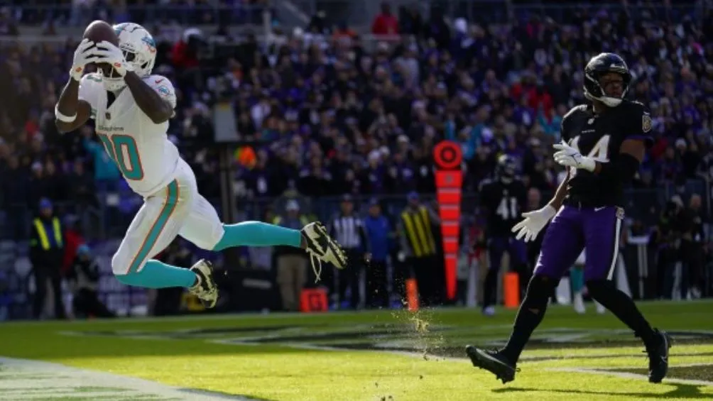 AP Los Miami Dolphins en un partido