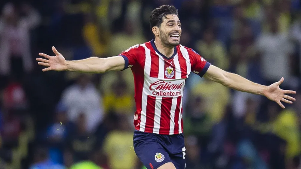 Pollo Briseño intentó calmar los ánimos