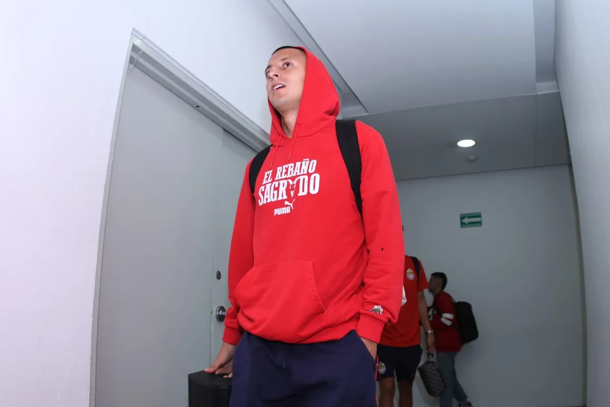 Piojo se reunió con los representantes de los medios