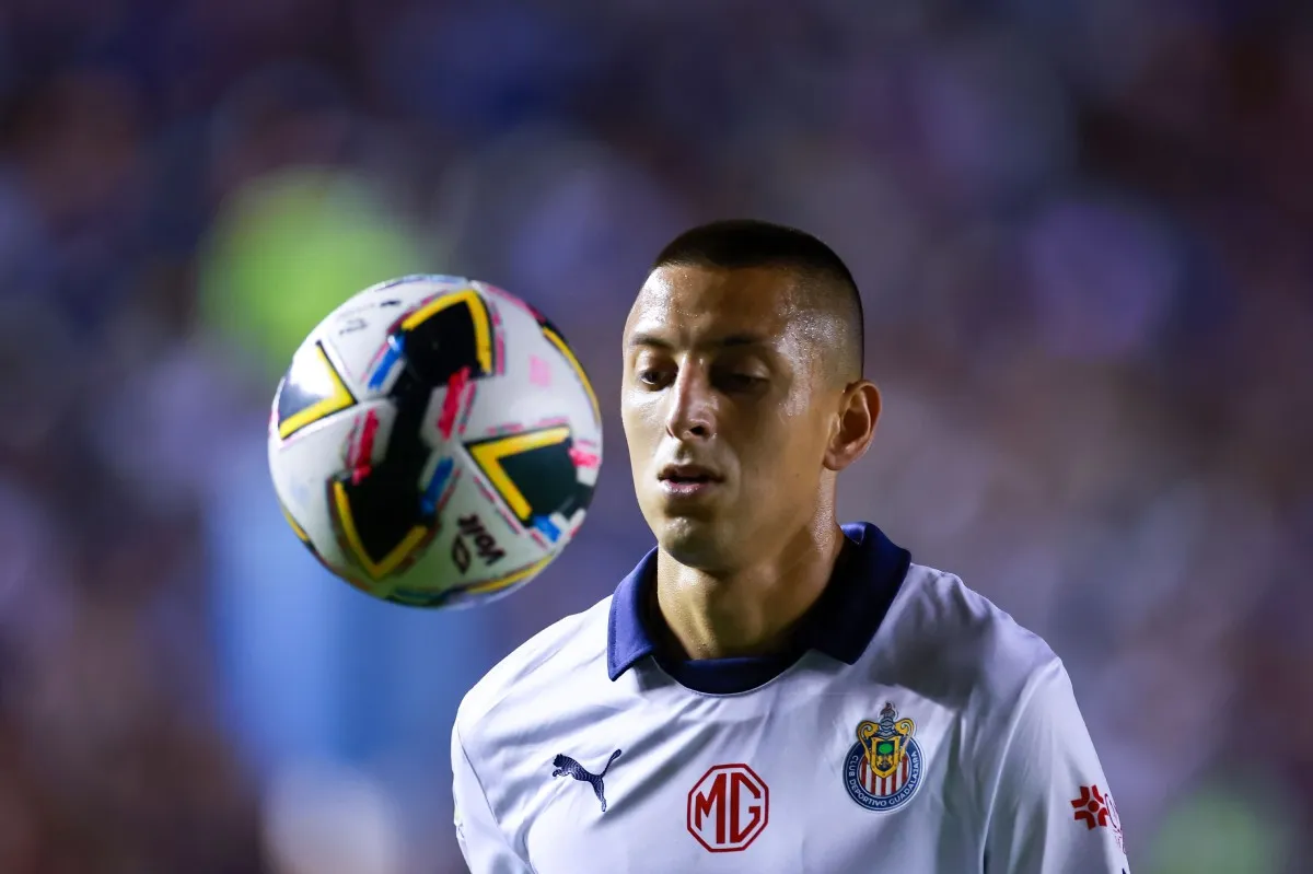 IMAGO 7 A Chivas no le conviene perder al 'Piojo' por suspensión