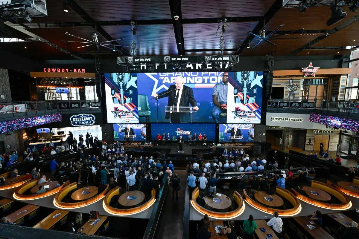 AP Momentos de la conferencia de Jerry