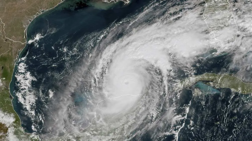 AP El huracán Milton amenza con ser altamente catastrófico.