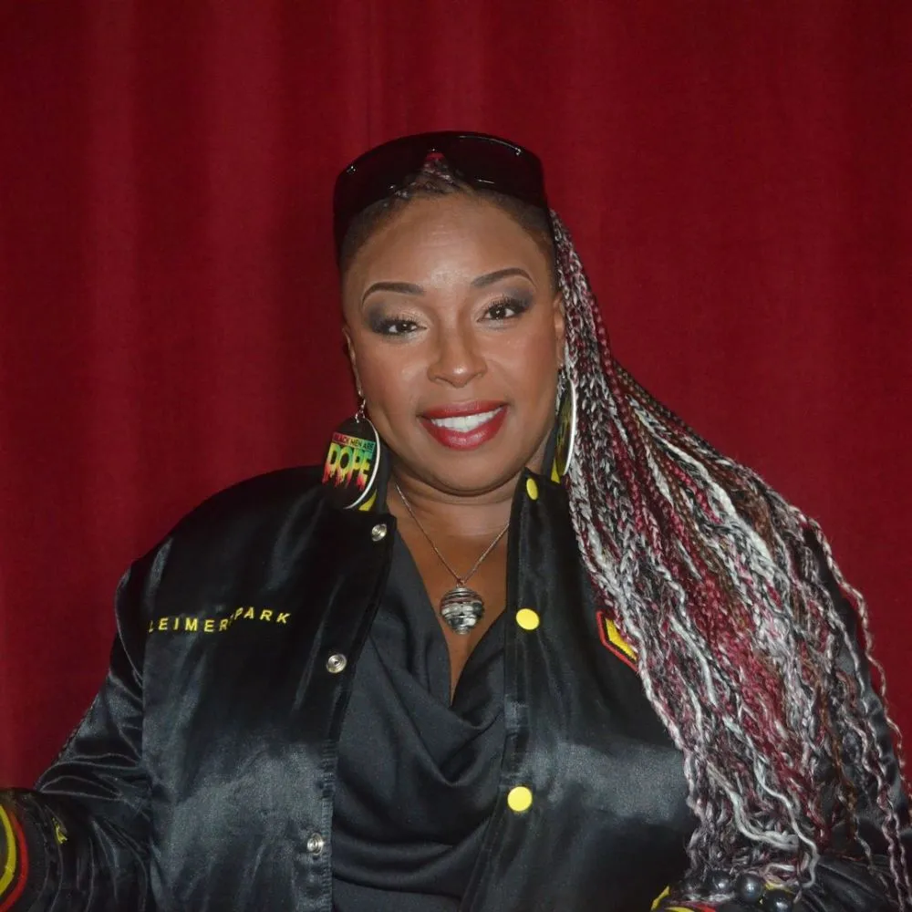 Jaguar Wright se atrevió a alzar la voz contra los cantantes.