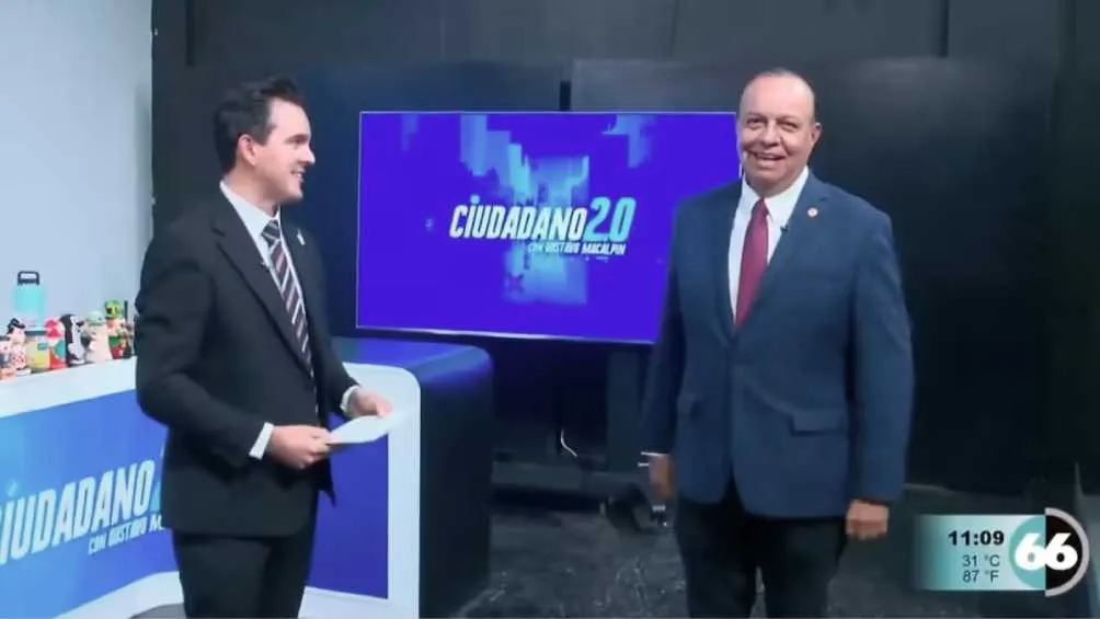 El lunes el dueño del Canal 66 de Mexicali entró a escena para correr a Macalpin en vivo.