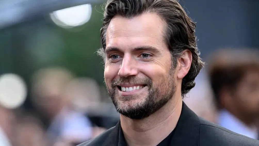 Cavill es un actor británico conocido por sus papeles Superman y su actuación en &quot;The Witcher