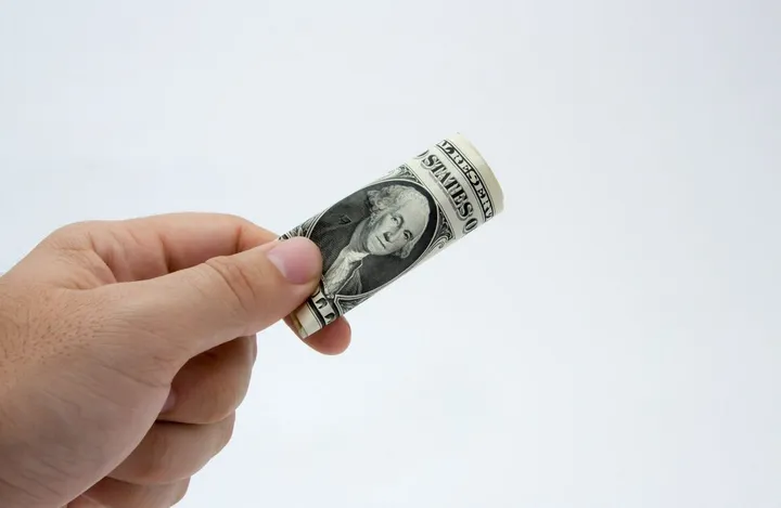 Revisa día a día el tipo de cambio de las divisas.