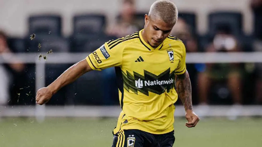 Rayados quiere al delantero