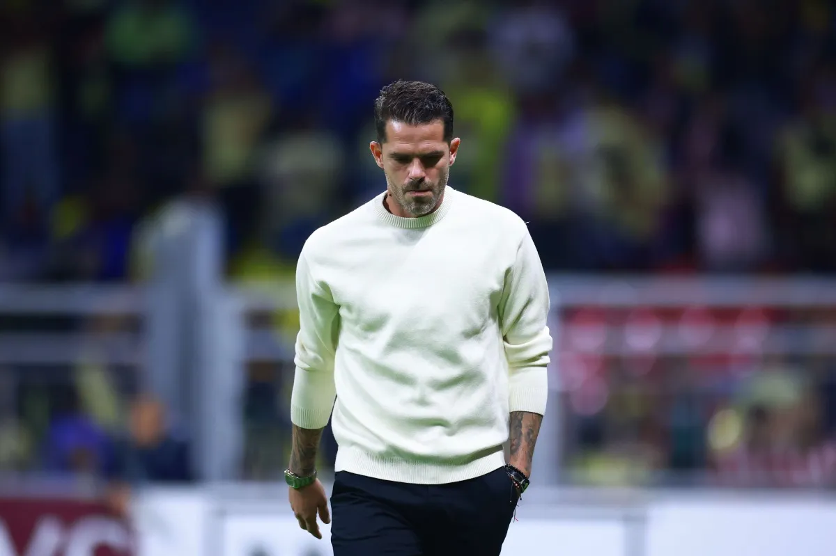 El exentrenador del Rebaño ya está en Argentina