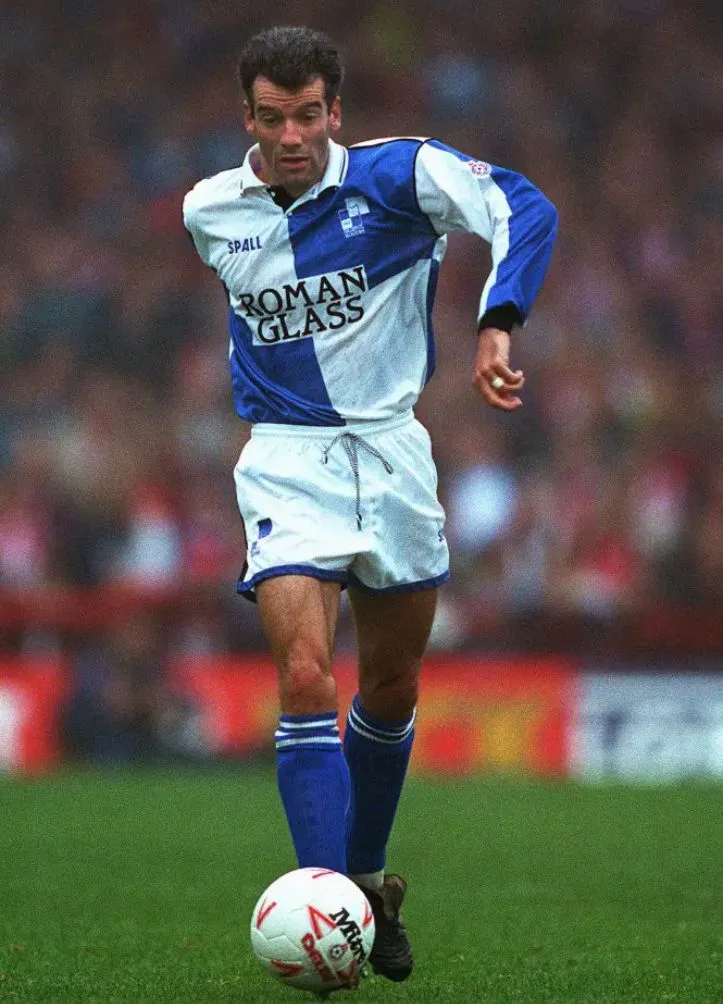 X: @MadridUniversal Ian Alexander