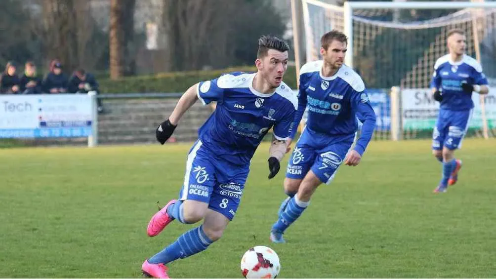 Colapsó en pleno partido