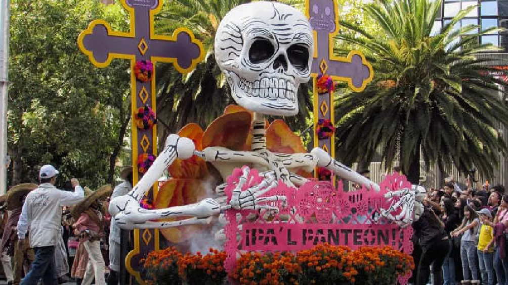 Pixabay El Desfile del Día de Muertos pasa por varias avenidas principales de la CDMX.