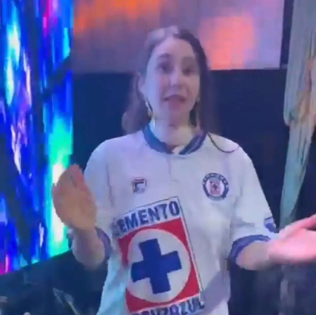 CAPTURA DE PANTALLA: X