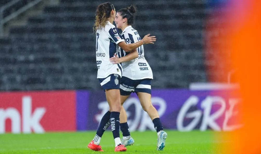 Rayadas celebra la victoria