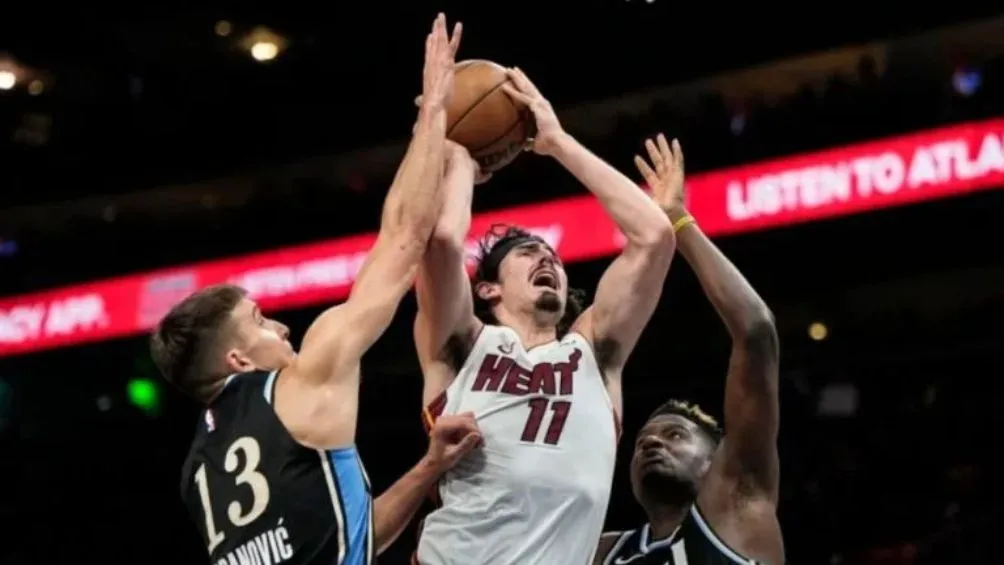 Jáquez en un partido con el Heat