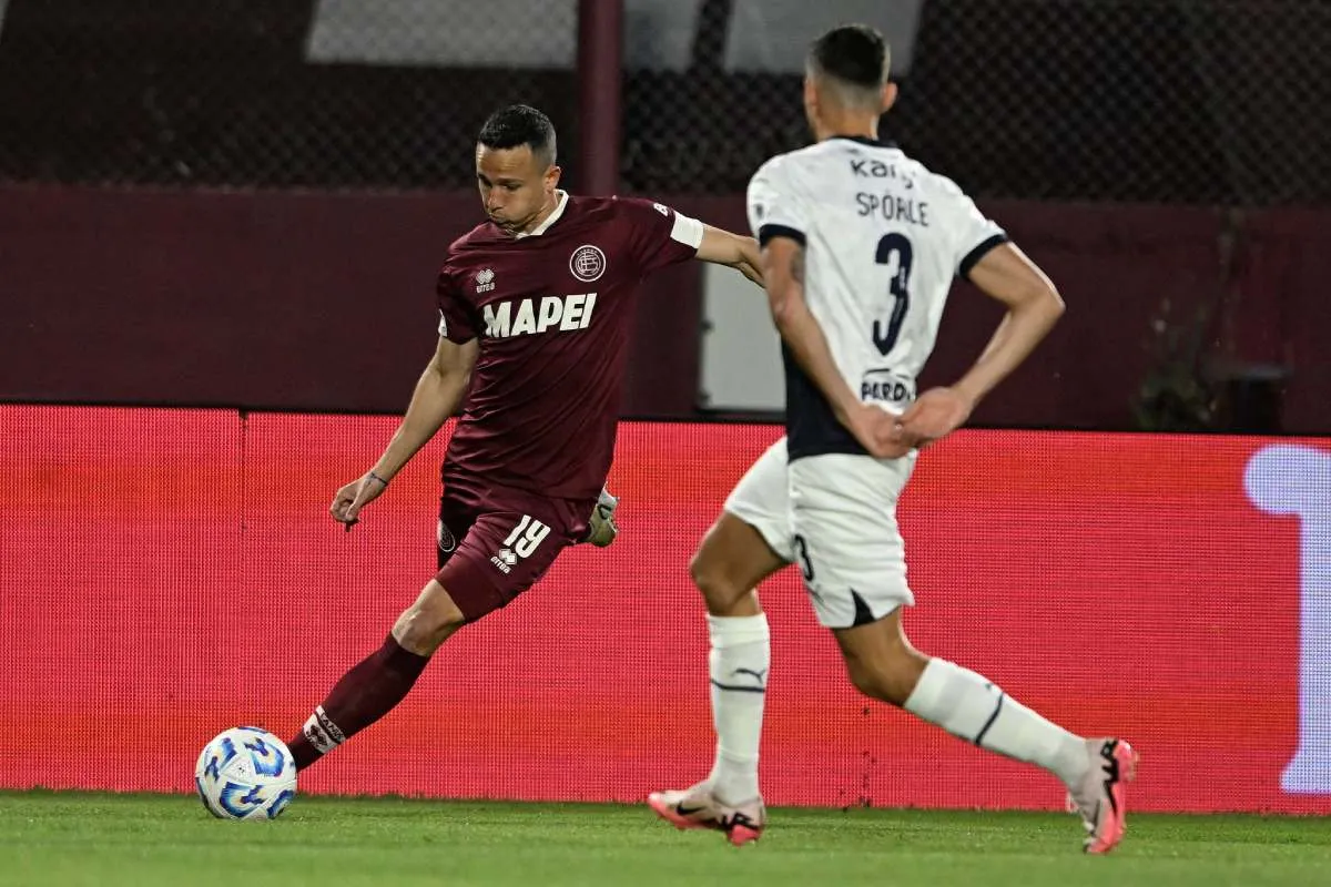 Los jugadores se enfrentaron tras el partido