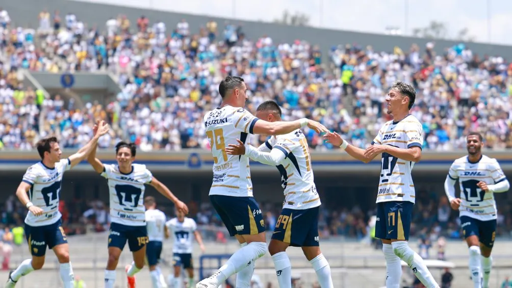 IMAGO7 Pumas jugó al medio día en la J1