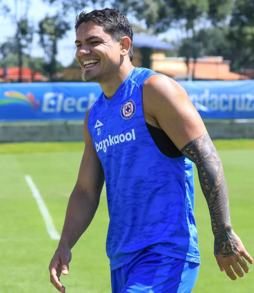 IMAGO7 Gabriel Fernández ya entrena con el primer equipo