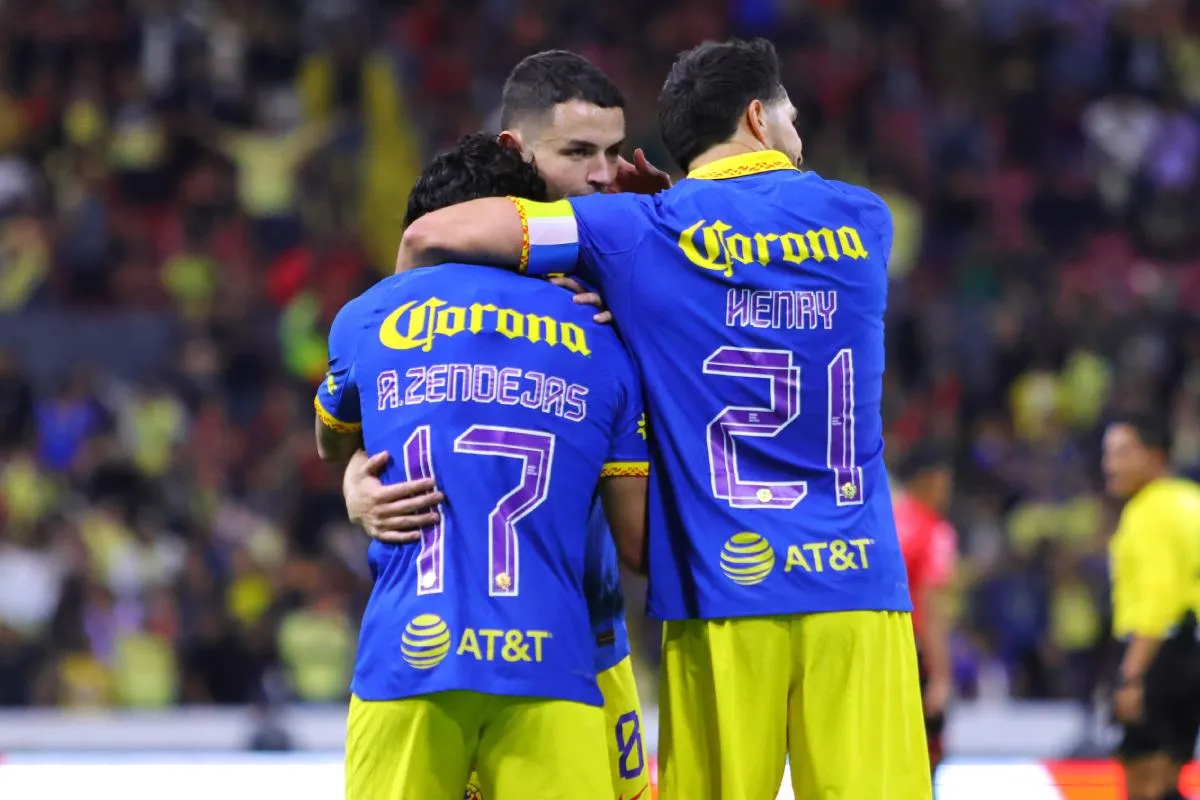 Henry bromeó sobre lo ocurrido con Zendejas