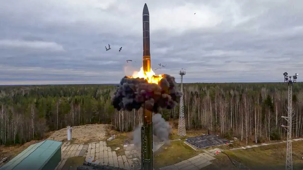 AP La invasión de Rusia a Ucrania ya va para los tres años.