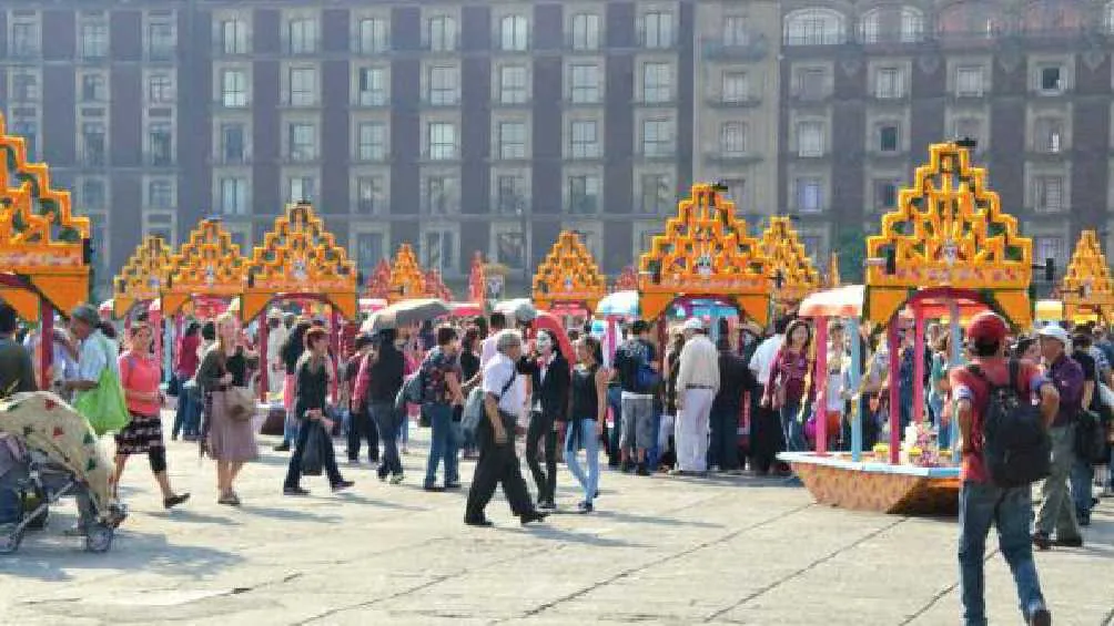 La Ofrenda Monumental en el Zócalo estará del 30 al 3 de noviembre.
