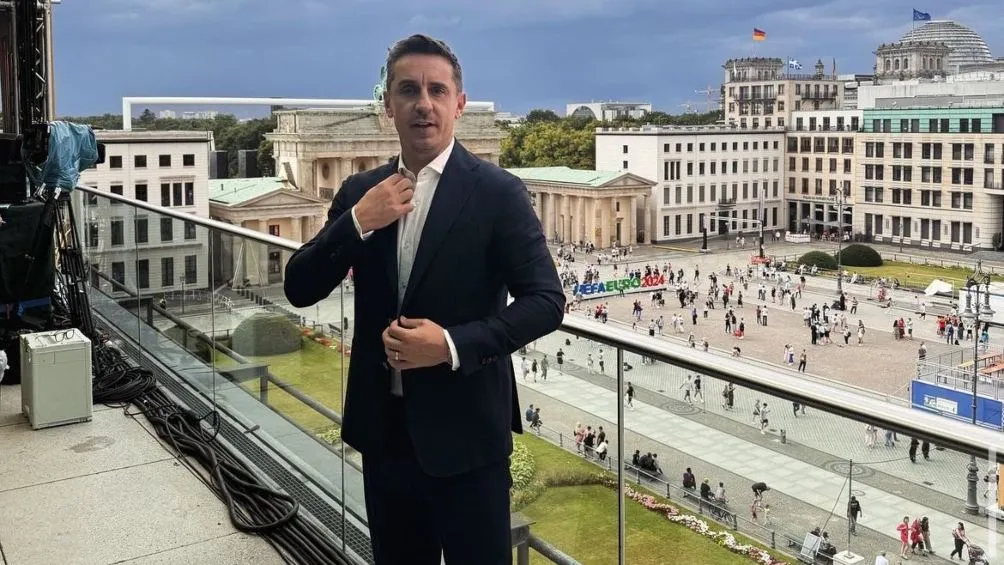 IG: @gneville2 Llega tras salida de Ferguson