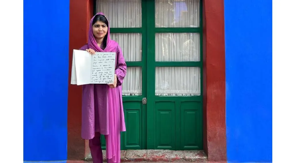 (X/@museofridakahlo Malala Yousafzai es una activista de Pakistán reconocida por su lucha por la educación de las niñas y los derechos humanos.