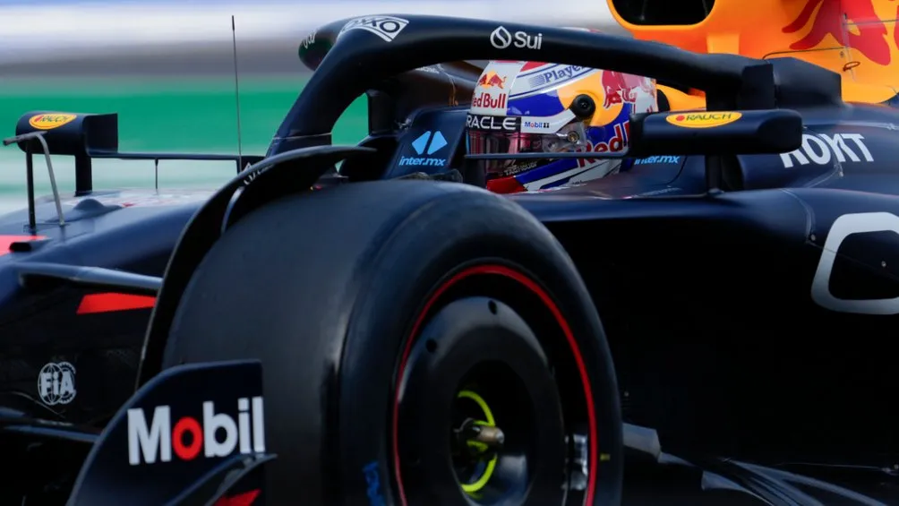 AP Verstappen en acción