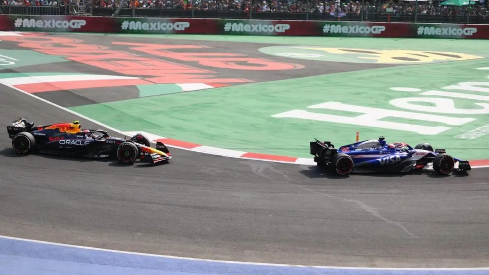 Pérez y Lawson compitiendo en el AHR