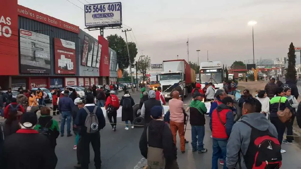 La Avenida Central fue cerrada, al igual que otras vialidades principales de Ecatepec.