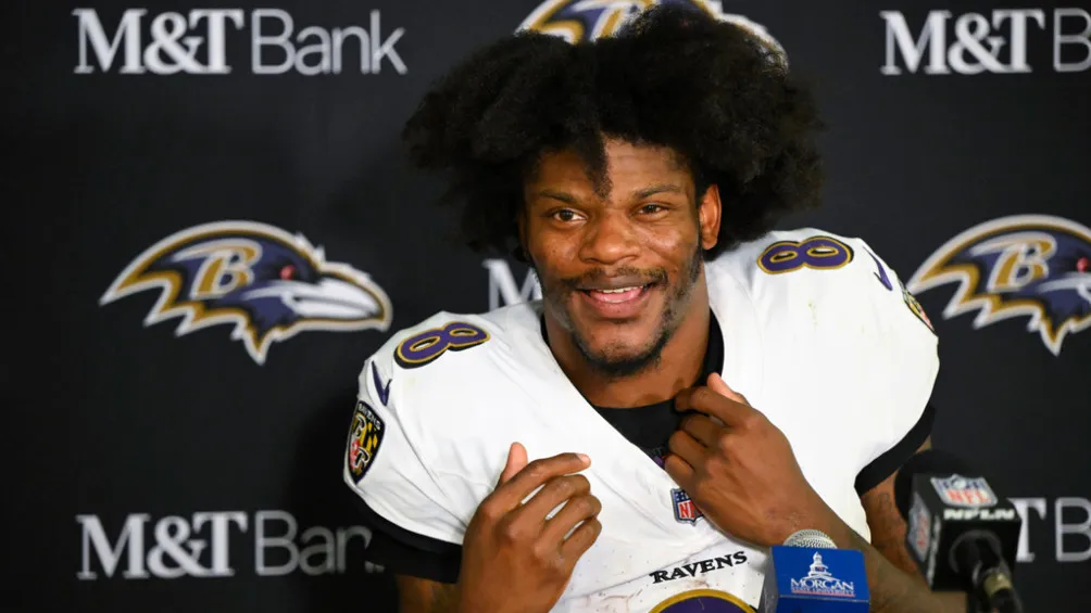 AP Lamas Jackson en conferencia de prensa