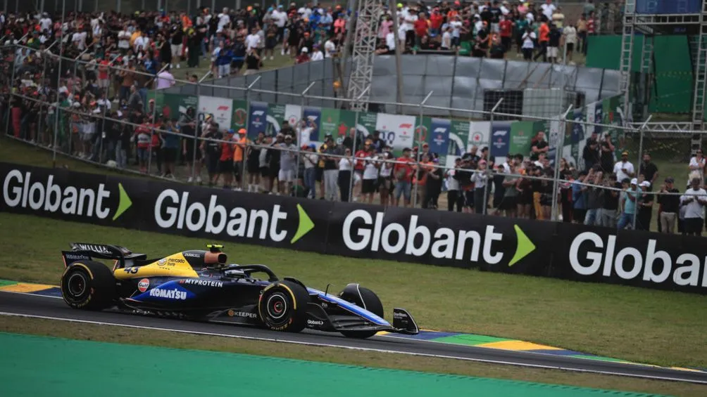 Colapinto en la pista