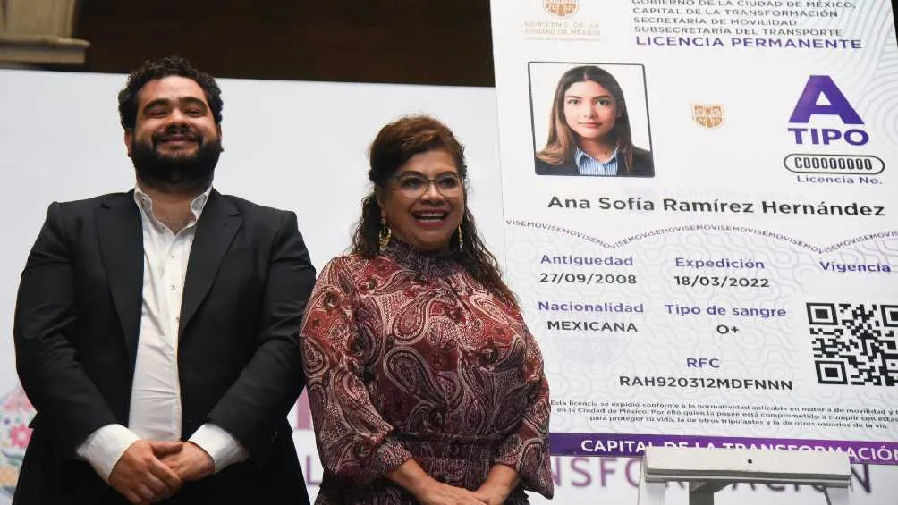 La licencia de conducir permanente estará disponible entre noviembre de 2024 y diciembre de 2025.