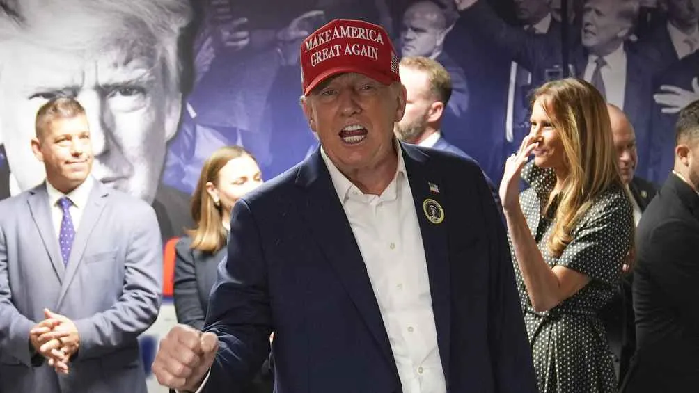 AP Lo aseguraban seguidor de Trump