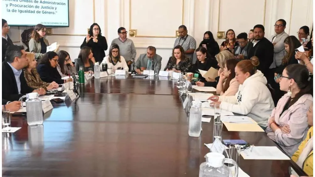 La propuesta recibió 15 votos a favor y 6 en contra.