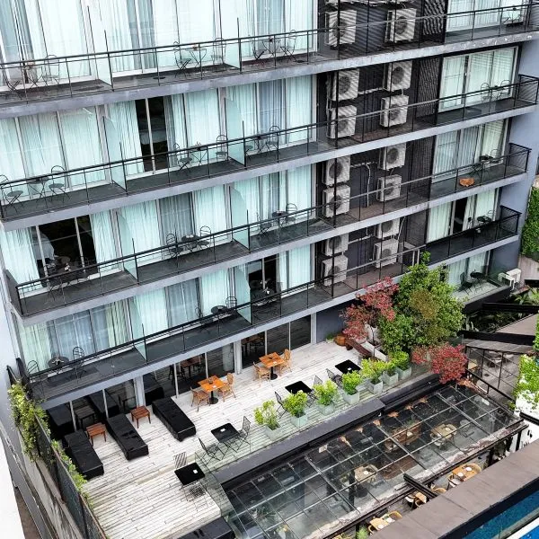 The Guardian Liam Payne murió a la edad de 31 años cayendo del tercer piso del hotel