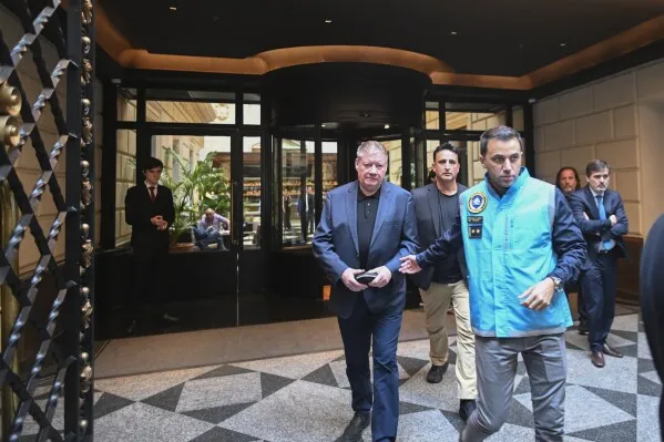 AP Las investigaciones sobre el caso del cantante en Argentina han sido compartidas