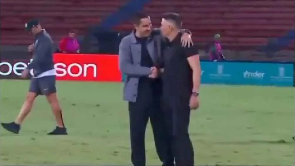 Tuvieron una breve discusión