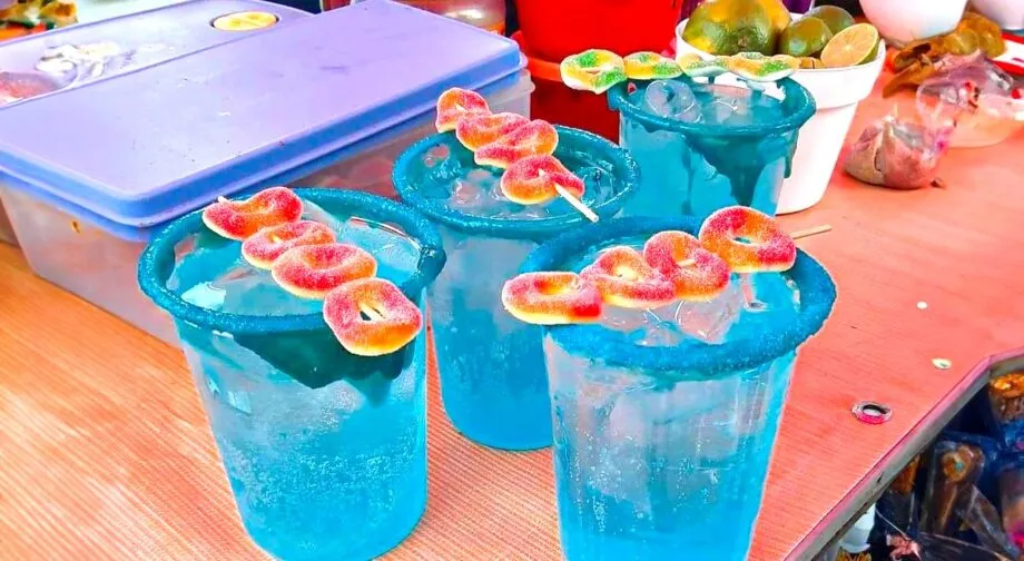 Effetá Hidalgo Pueden ser acompañados de escarchados y gomitas al gusto