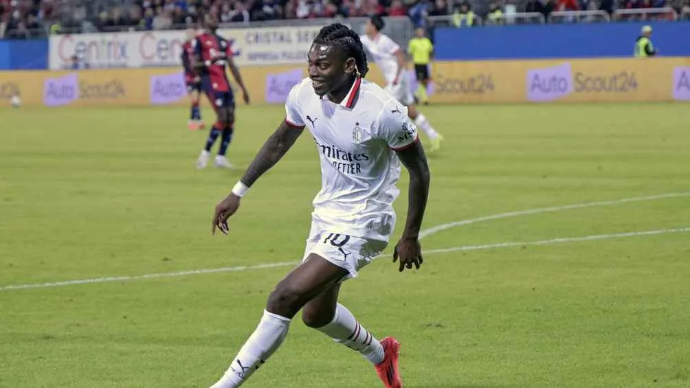 Leao brilló en su titularidad