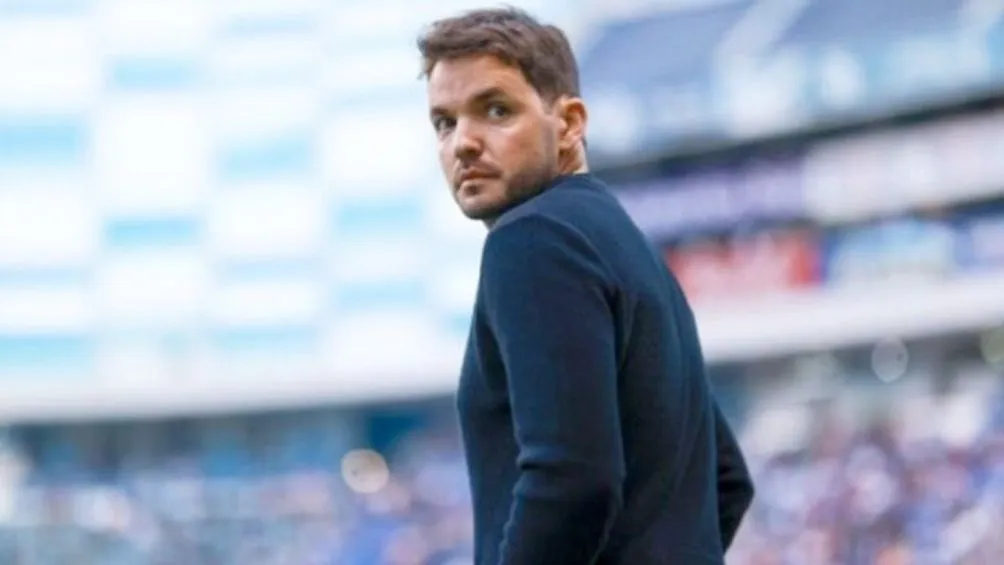 MEXSPORT Larcamón dirigiendo a Puebla