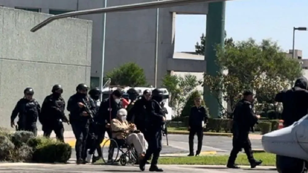 Caro Quintero recibió atención médica en un hospital bajo un estricto dispositivo de seguridad, supervisado por fuerzas federales.